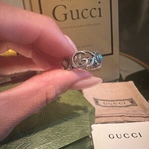 Gucci Mother of Pearl Ring with Box and Dustbag